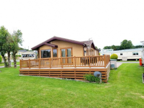 Diamond Lodge, Greenfields Holiday park